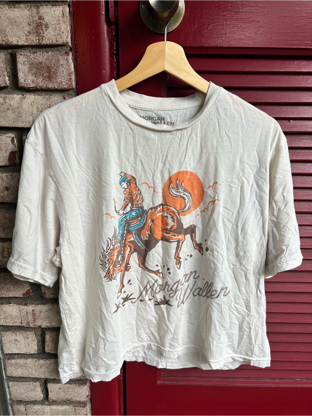 Morgan Wallen Beige Crop Extra Large T Shirt